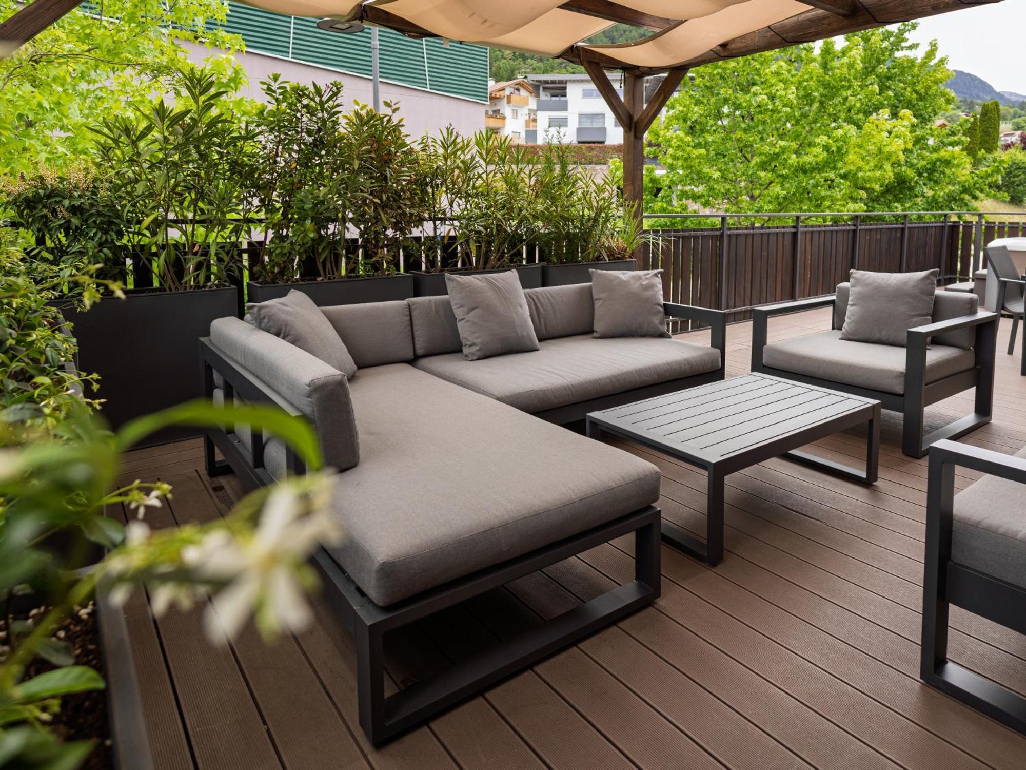 Mountain View Suites Tisens 外观 照片