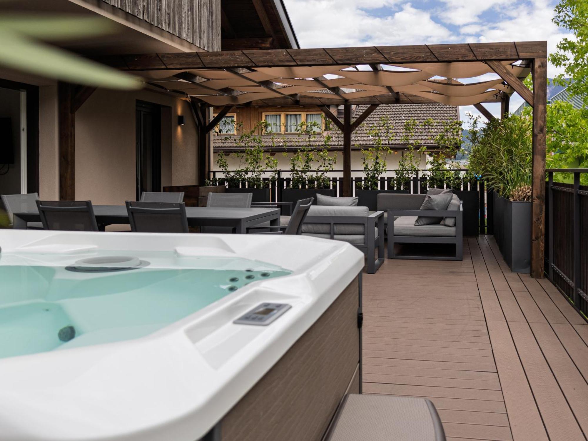 Mountain View Suites Tisens 外观 照片